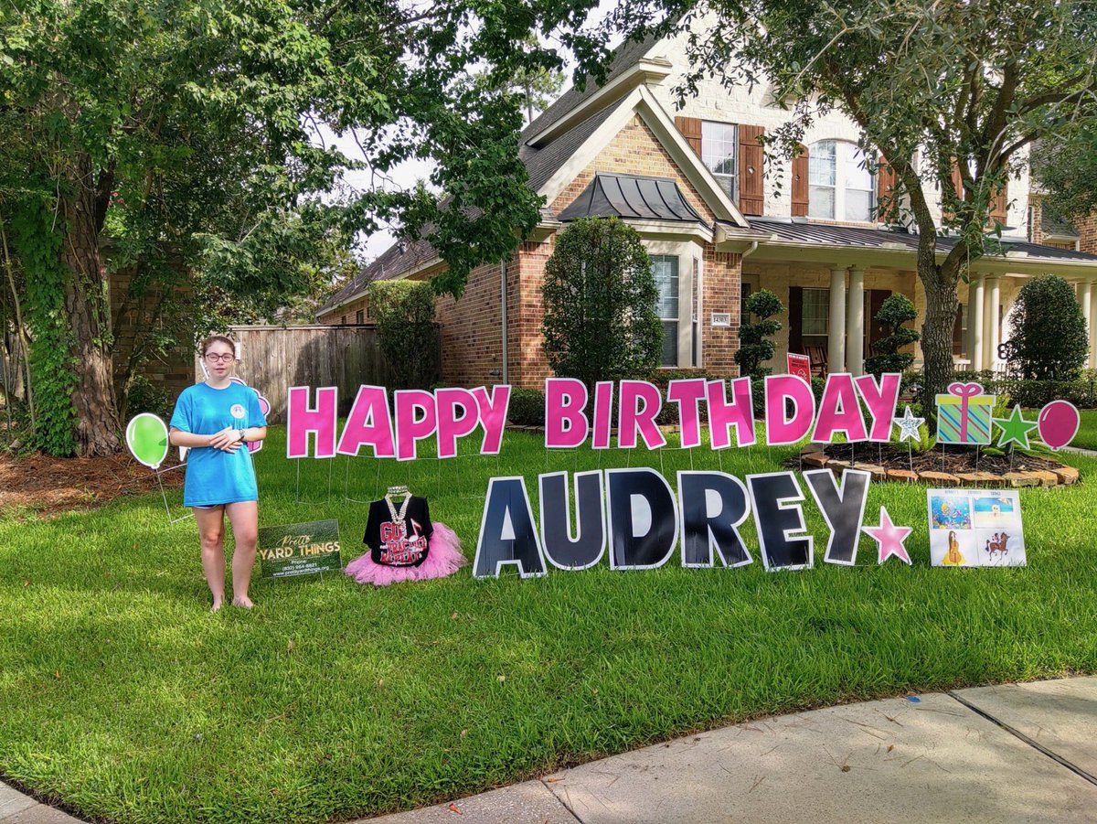 PrettiYard's tweet photo. Happy 14th Birthday Audrey!🎉🎈🎂 #Yardcards #CustomizedDesigns #SmallBusinesses https://t.co/iEvuoMc9oK