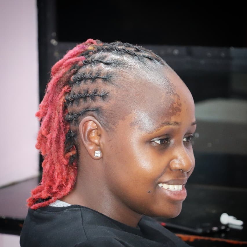 Kym02816199's tweet image. Back like we never left
  New week 🌱
Hair by @kymkalongo 🔥
#swipeleft⬅️⬅️⬅️
#beautynthebeast #dreadlockcommunity #dreadcolorqueen #dreadcolors #naturalhairstyles #locstyles #locs #kym_stylist #beauty #nairobikenya🇰🇪 #divas👑 @divasbeautyspot 
📞 0715198356
Welcome
