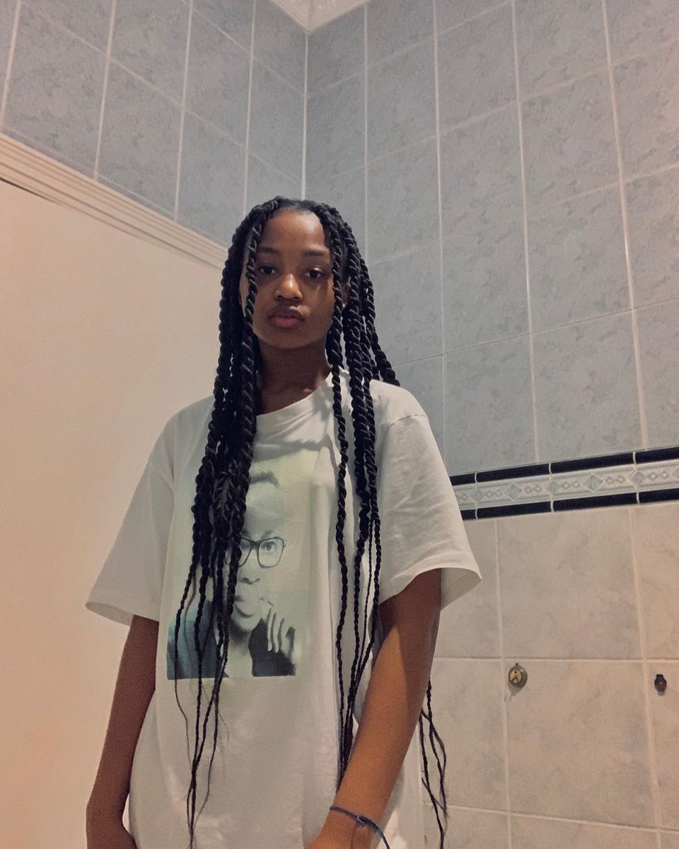 problem_tic's tweet image. MADE IN LAGOS 🌺