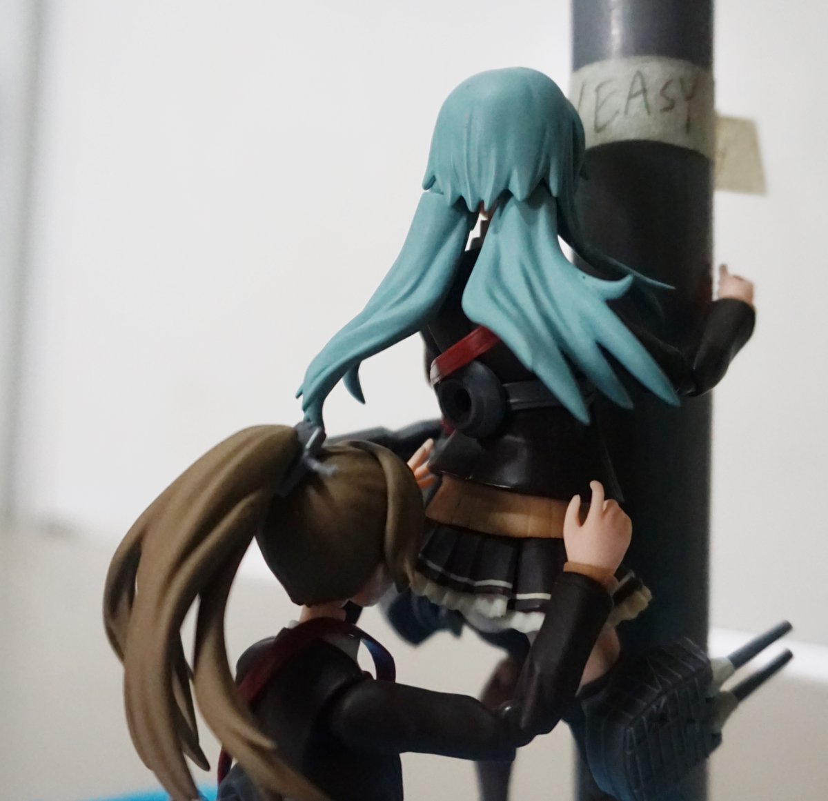 I forget that I have their Figma
got this idea after cleaning my mansion's room 