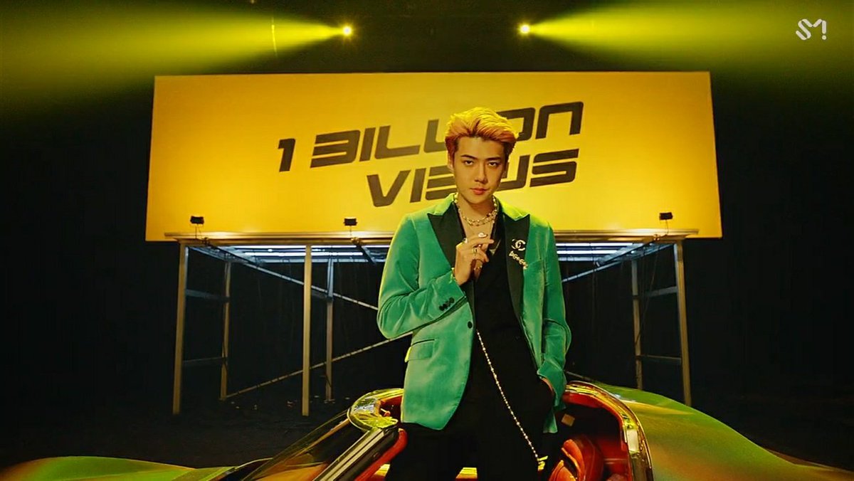 into_rubyjane's tweet photo. Sechan serving everything in one MV. Vocals, visuals, rapping, dancing... arghhh!!! I'm so proud!
#EXO_SC #1BillionViews https://t.co/aysW3MKvMl