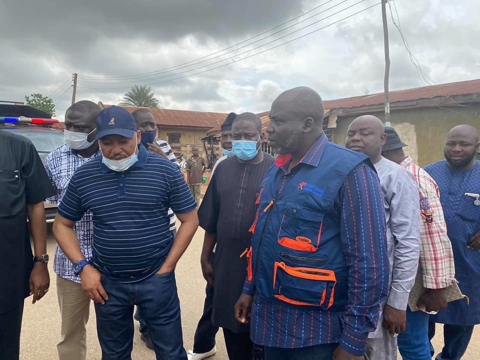 SBMediaOffice's tweet photo. Hon. Ibrahim Balarabe explained that the inspection was to update Nigerlites the highlights of the government’s efforts and commitment to developmental infrastructure.
#InsideNigerProjects
#ASBProjects https://t.co/or8gLvNa8c
