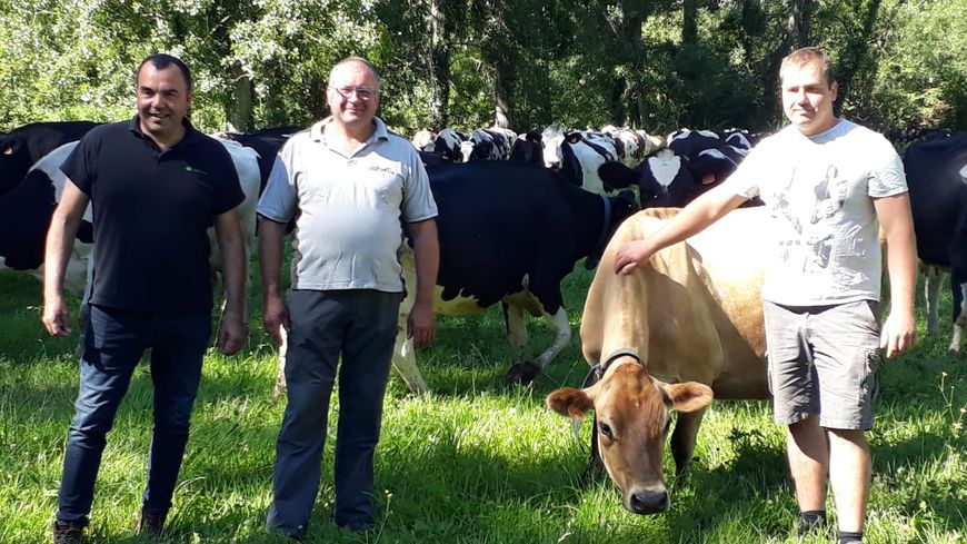 Permettre aux #agriculteurs un temps de repos, c'est possible en #Sarthe. 🌞👷🏻
buff.ly/3gIW3LI