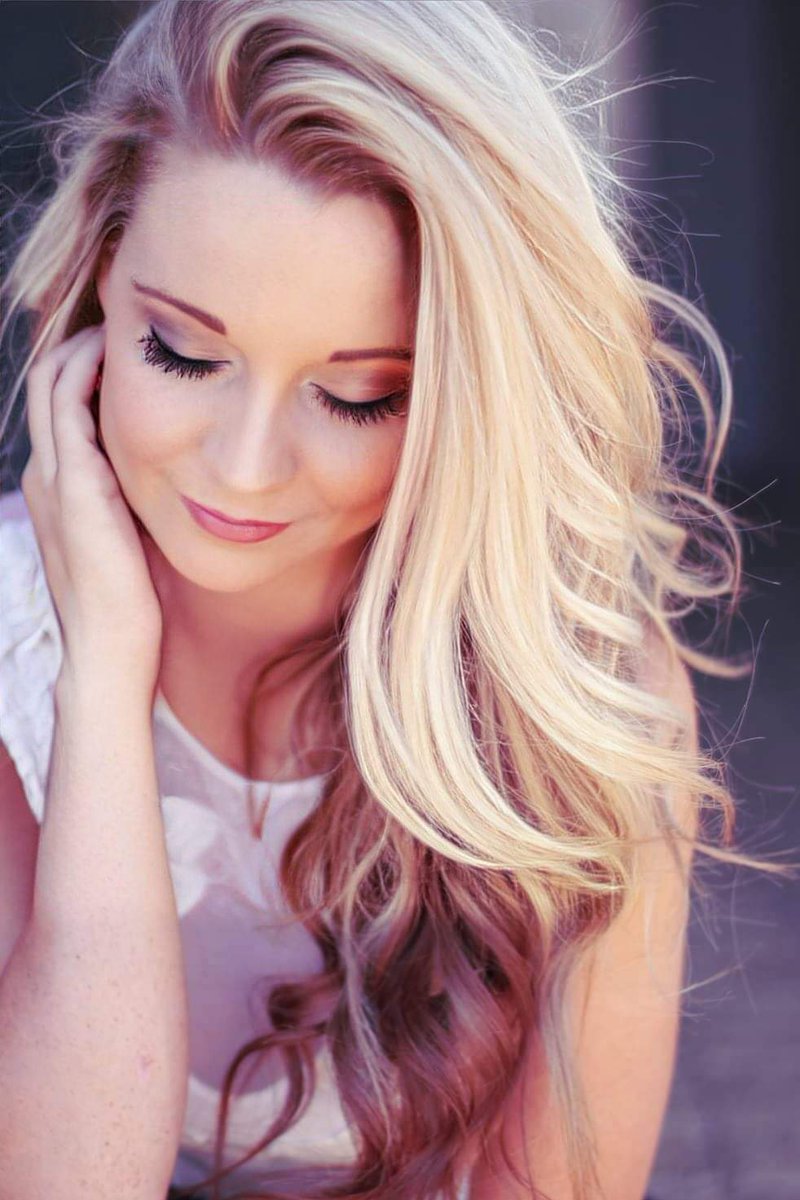 "Vir elke Goliat wat in jou pad staan moet jy onthou, daar is n Dawid in jou! Jy kan oorwin!
Dink aan julle al ken ek julle nie persoonlik nie.
Liefde Cordelia ♥️