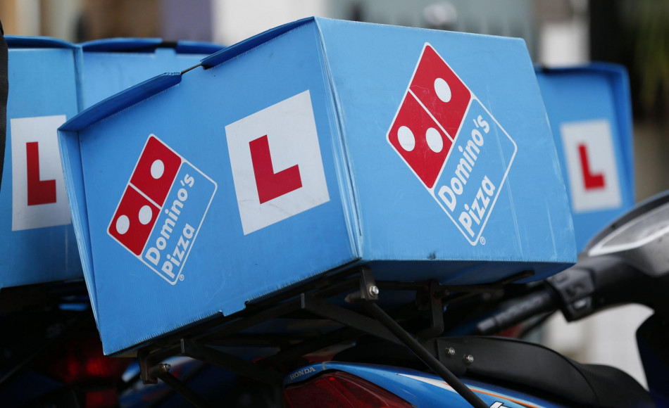 improovo's tweet photo. C'è modo di rispettare i #raider e i lavoratori che consegnano cibo a domicilio. Ce lo racconta Alessandro Lazzaroni, CEO di Domino’s Pizza Italia.
👉 https://t.co/QWoOoviysK
.
.
#domino #food #gig #gigeconomy #lavoro #hrmanager https://t.co/wiqUAqWxBc
