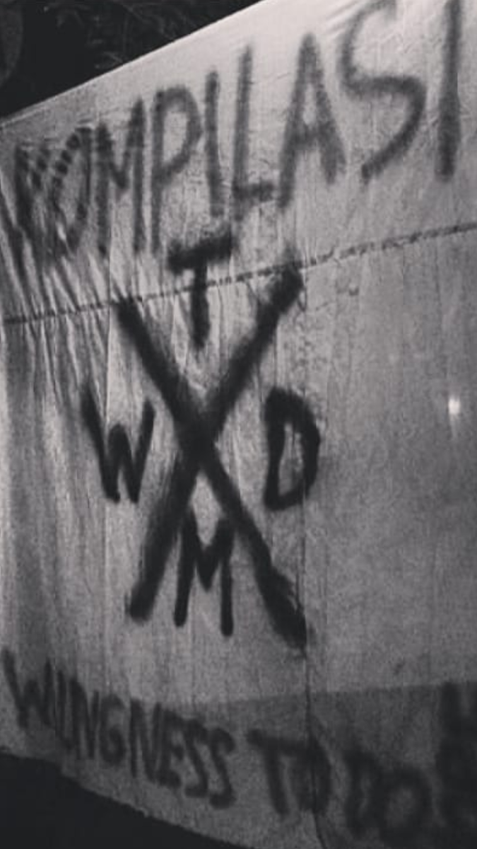 1 Dekade! Berbahagialah kita masih bisa berkumpul dalam satu wadah untuk tetap erat menjaga tali persaudaraan . Banyak suka-duka perjalanan 10thn ini . semoga kita menjadi lebih dewasa . mari kita rayakan lintas generasi ! Kabeh Dulur!