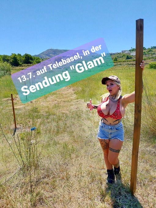 Heute auf Telebasel in der Sendung "Glam", ab 19:30Uhr (st&uuml;ndliche wiederholung), zu sehen... 🇨🇭📺 https://t