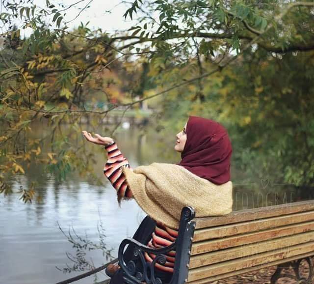 المرأة بجمالها هدية .. لكنها بثقافتها ورجاحة عقلها كنز 🌟