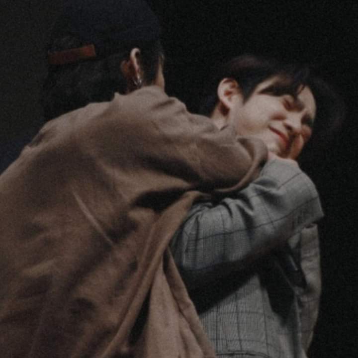 SweetLullaby13_'s tweet photo. “¿5 jaebeoms o un jaebeom de 5 años?”

♡: “un jaebeom de 5 años porque es muy lindo y es mi bebé.” 
 
                                          —jinyoung https://t.co/3yKpgBD12w