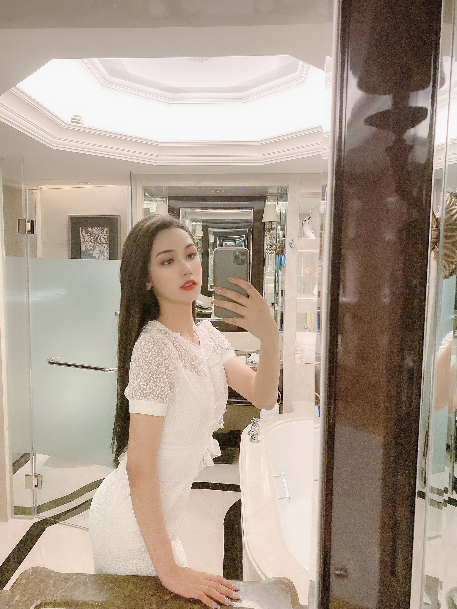 ❤💙💜Ͳℛᗅℕℕℽ ⅅ❆ℒℒՏ💙💚❤ (️onetranny)‍ on X: t.comlpbWs1j3y  X