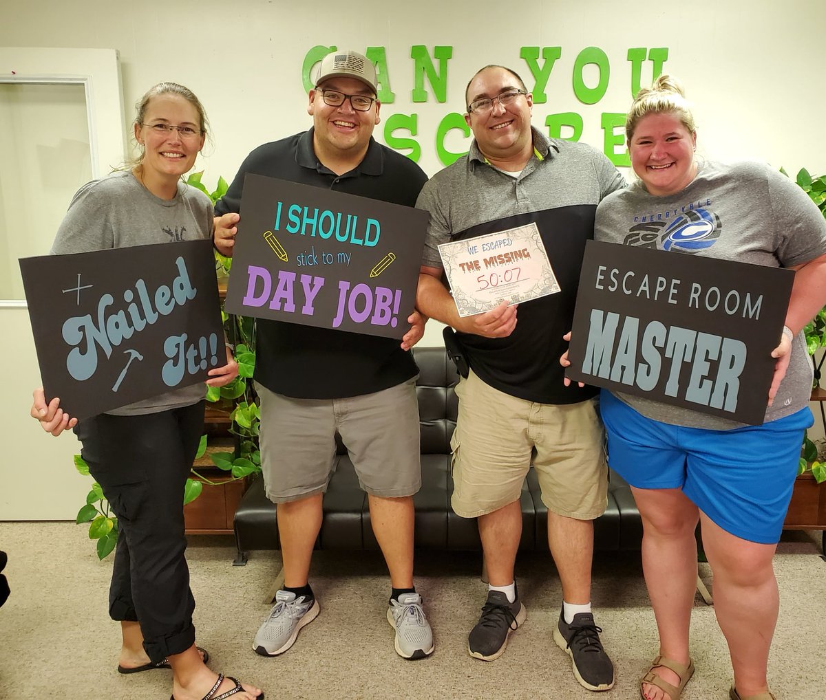 Under_Lock_Key's tweet image. This group was too much fun!! All 3 rooms and successful all the way around. #escaperoom #somethingtodoinclovis underlockandkeyclovis.com