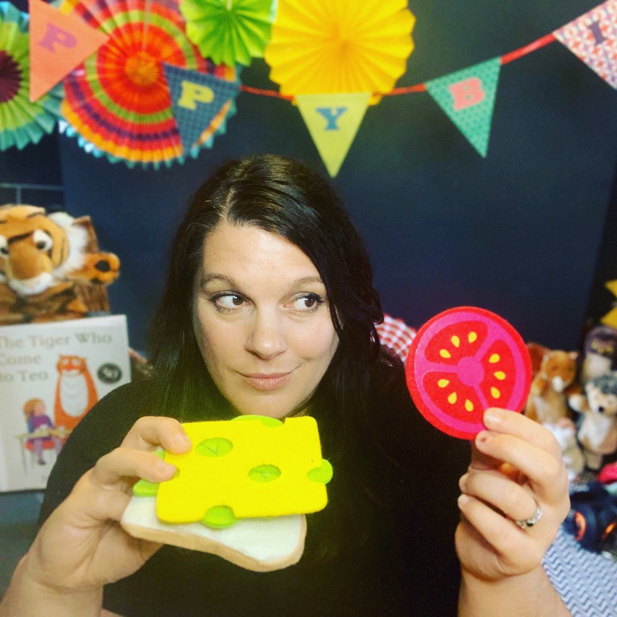 AmeliaBooStory's tweet photo. It’s last week of this terms classes throughout the summer holidays I will be running socially distanced outside  class &amp; will confirm venue and times of sessions  very soon.  Please subscribe to my website and we will keep you informed of dates and venues as they are confirmed. https://t.co/HvhYtGQkgR