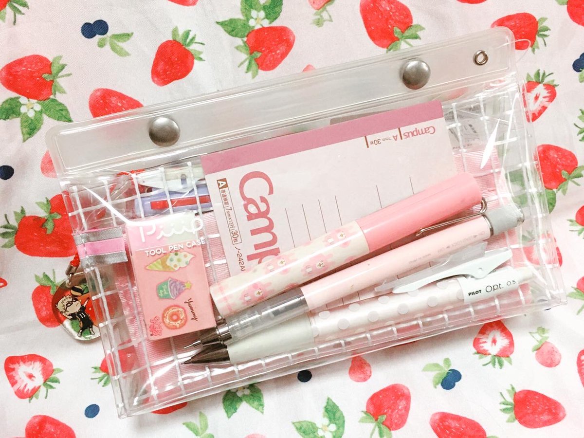 うさみみ Kokuyoさんのペンケース ピープ 買いました 可愛いしたくさん入るし 眺めてるだけでシアワセな気分になります 文好部 ツールペンケース