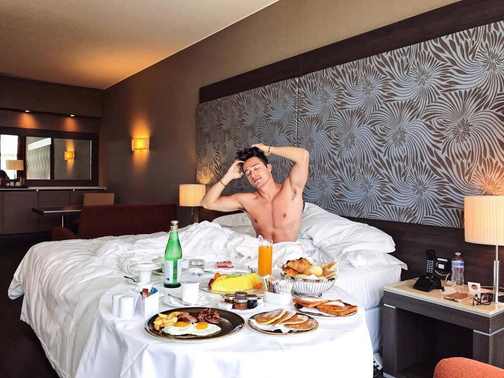 Ready steady, breakfast! Waking up like this and the day starts with a smile! 

Ph 📷 @ ale_magni
#sheratonmalpensa