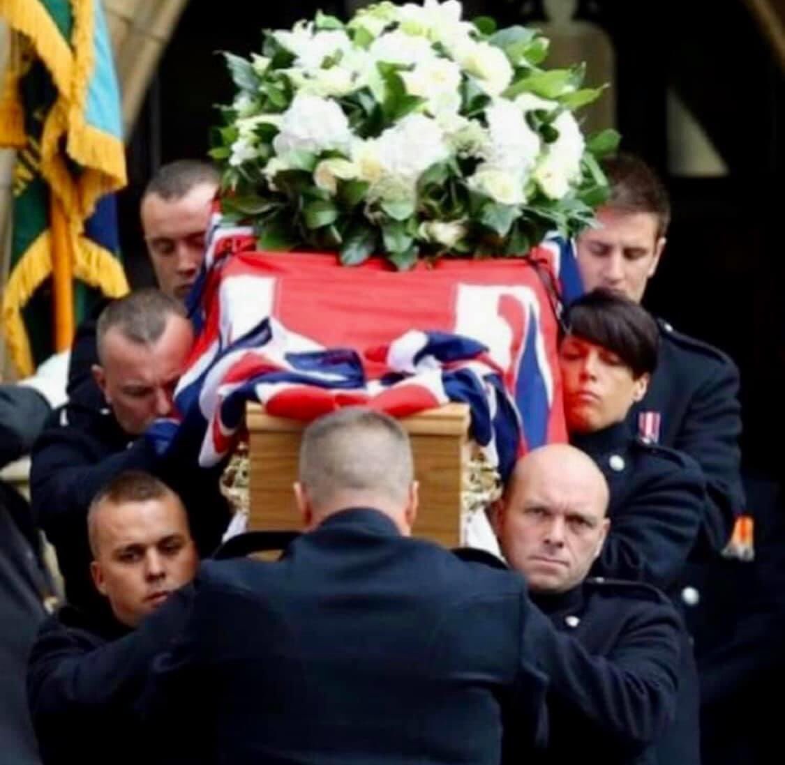 On this day in 2013 we lost our friend and brother Stephen Hunt. 
We must never forget the ultimate sacrifice he made in the line of duty serving the community he loved. 
#RIPStephen #firefighter #friend #brother #FBU