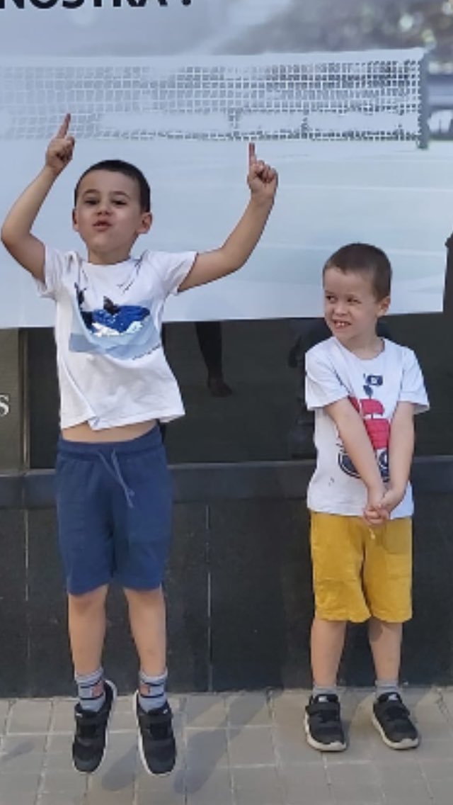 MackerOnTheMed's tweet photo. This day 5 years ago these bundles of joy flipped my world &amp; are still flipping it! #McLads #MyHeroes #EricMc #LiamMc #SpanIrish https://t.co/9Z6vLweir6