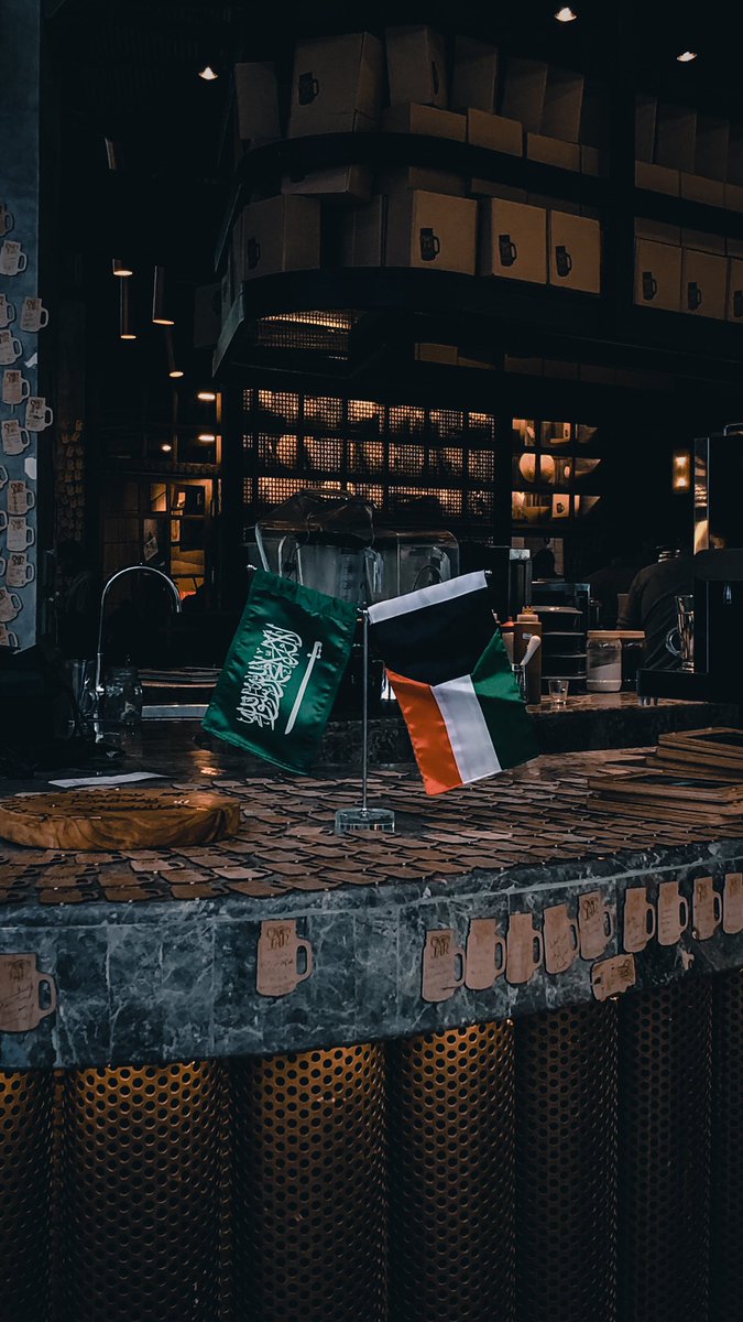 i_anq0's tweet photo. لا تعيش بعيداً عن الله وتطلب السعادة🤍✨

Camera : iPhone 8 Plus 📱
Location : Riyadh park 🛍

#photo #riyadh #riyadh_park #الرياض #ايفون #تصوير_الايفون 
@RiyadhPark_mall https://t.co/Uc8mMpIbjn