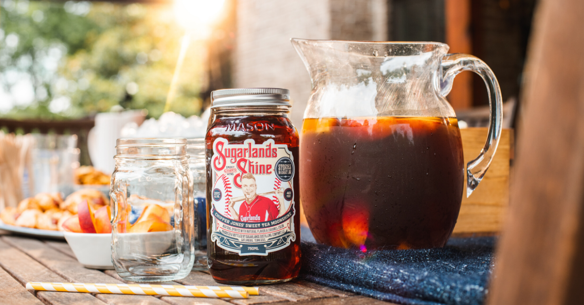 Grab a jar of Chipper Jones' #SweetTea Moonshine today! You can now find this southern #moonshine at your local liquor store, or you can place an order through @ReserveBar: bit.ly/2ZXhr9C

@RealCJ10 #SipsUpChipper #SipWisely