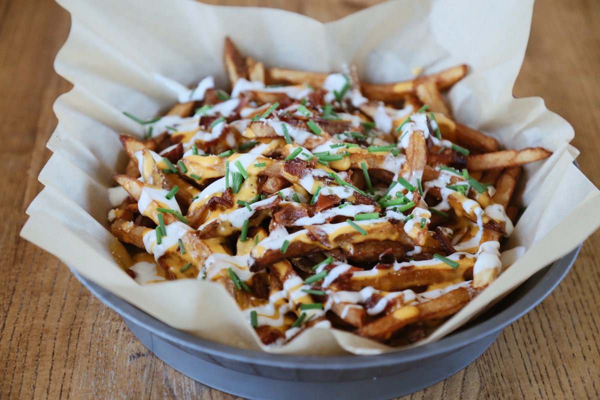 lobbycoffeebar's tweet photo. On #NationalFrenchFryDay we have #FunWithFries ! Offering original + loaded french fries, which one is your favorite? #morethancoffee https://t.co/mFsXvPOw3M