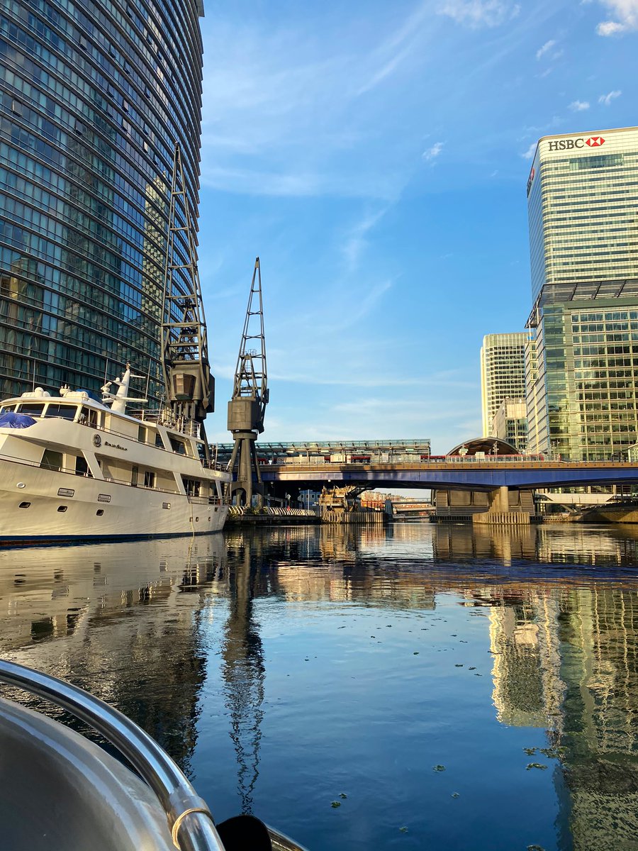 Did a BBQ Boat trip yesterday with Skuna Boats- just look at the views guys! They even do hot tubs & it's in Canary Wharf