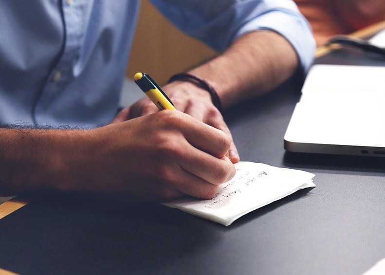 pytronot's tweet image. Dedication is at the heart of everything we do at Pytronot. Call the team on 0121 726 9227 to find out how we can support you and your business. #payroll #payrollservices #HappyToHelp