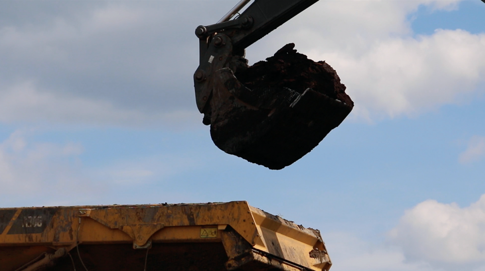 Laura Wilson tweet media