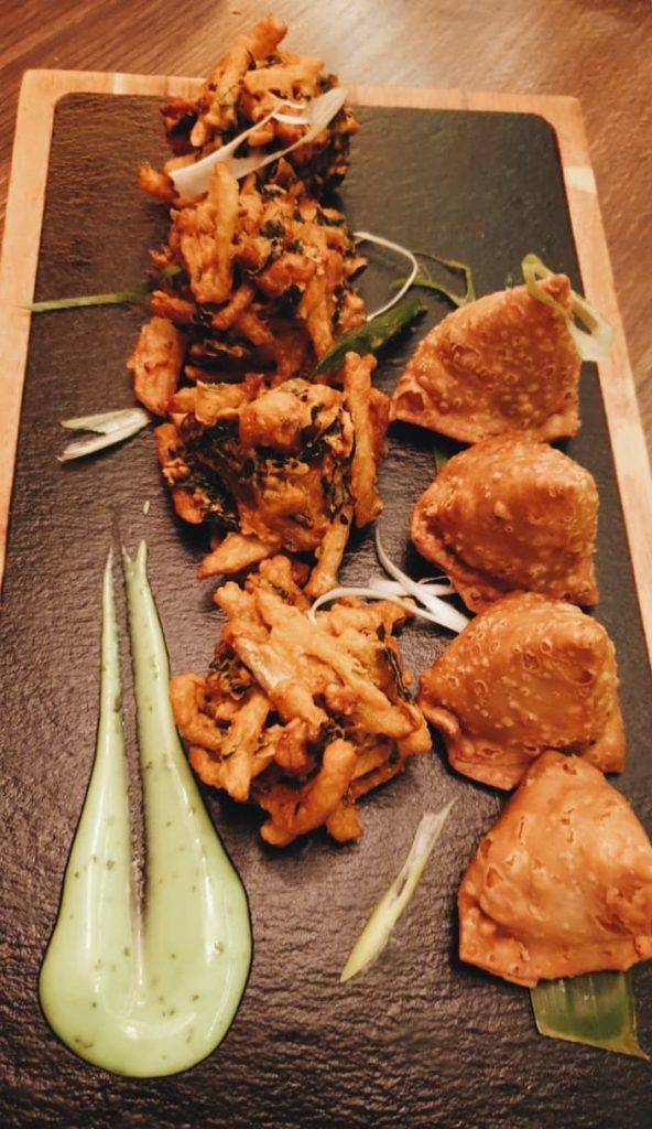 ¿Quieres probar el mejor restaurante de comida india de #Madrid? Tandoori Station es tu parada obligatoria buff.ly/3iWBYDW #hindu