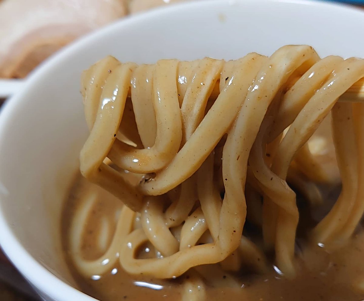 龍ペイちゃん つけ麺食べたい衝動が ﾀﾍﾞﾀｲ セブンへｇｏｇｏ ｺﾞｰ 中華蕎麦 とみ田 ｻﾝの 冷凍 濃厚魚介豚骨つけ麺 やっぱ旨いですね ｳﾏｲ 冷凍麺の技術ってまじ凄っっっ とみ田 ｻﾝは絶対に行きたいお店です セブンイレブン