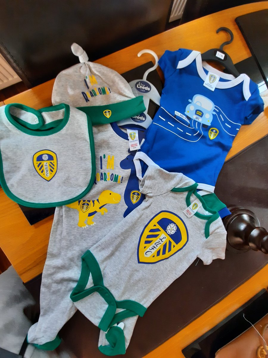 TheRealPopeyeOG's tweet photo. So...my son, my first born, will be with us in just over 2 months time.
Thought I'd treat him to his first bits of leeds clothing... can't wait til hes wearing some of this and watching premier league games with me in the very near future @LUFC #lufc #mot #alaw https://t.co/CM9qIg98Cr