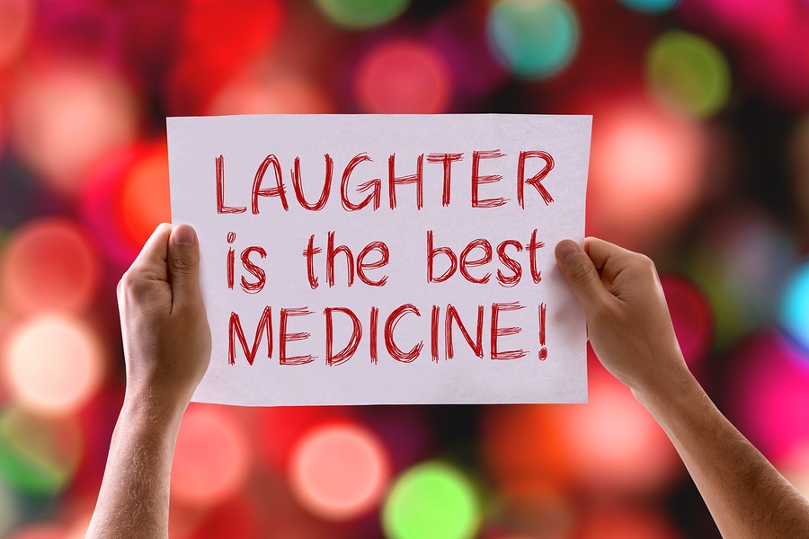 HTcoach's tweet image. Laughter/smiling increases positivity &amp;amp; energy levels, and helps reduce worry.

How are you staying positive at the moment? 

What kinds of things make you laugh?