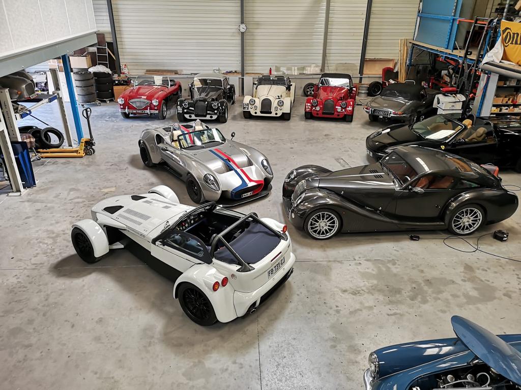Jannarelly's tweet photo. She's not on her own.. #Design1 #morgan #donkervoort #jannarelly https://t.co/jciehf8UDQ