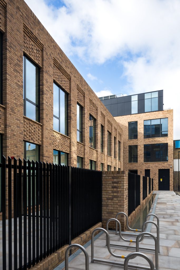 WorkspaceGroup's tweet photo. Congratulations to @frostarchitects on their 10 year trading anniversary! 

We want to celebrate their work across our portfolio, having designed 11 centres on 22 projects, totalling approx 1m sq ft with a total value of approx £100m. 

Read more: https://t.co/hzo1oEDmC2 https://t.co/U6QsVaWFI9
