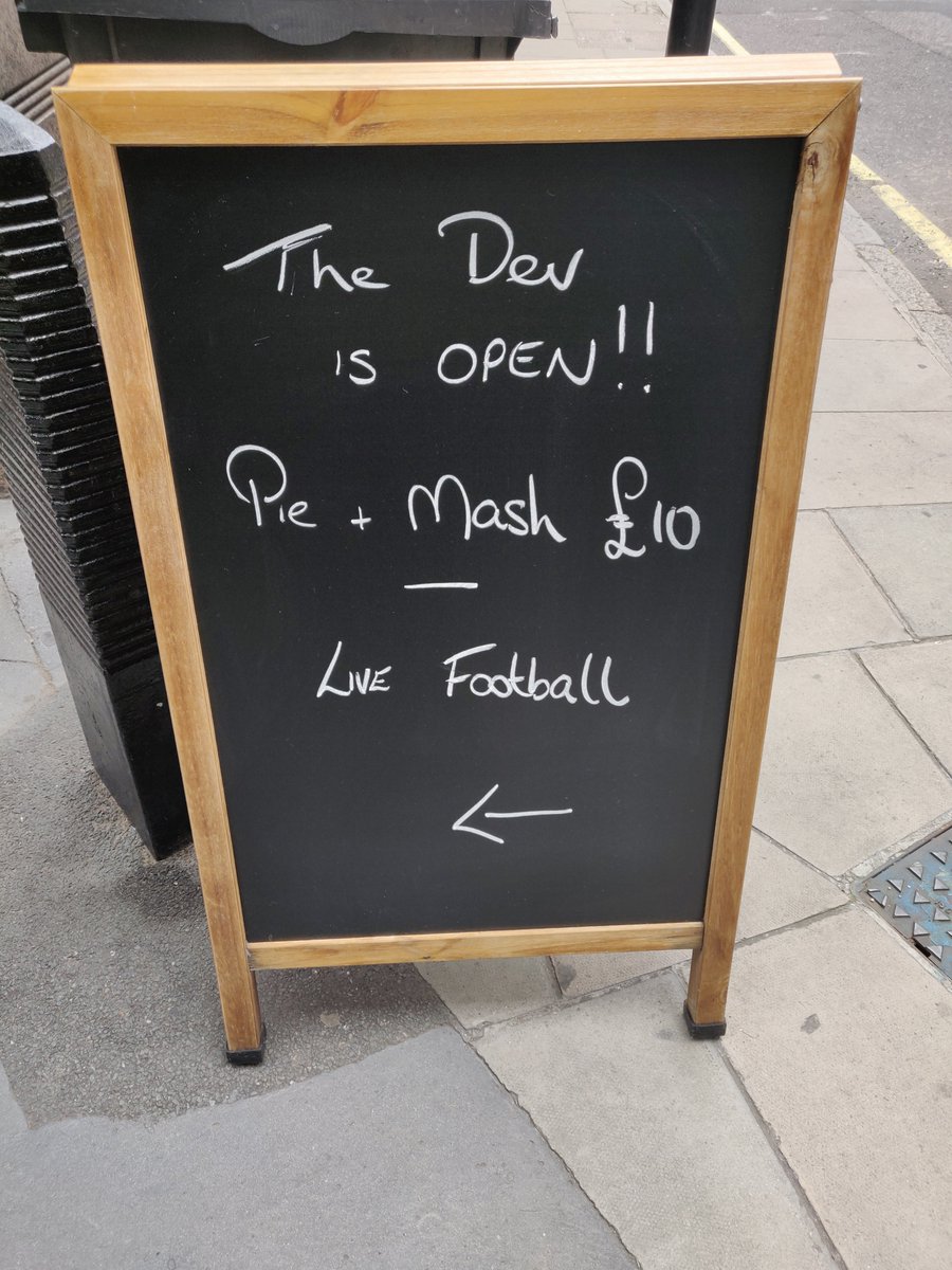 We've been open a week now and while we're getting through A LOT of antibac spray and hand sanitizer, it's been lovely to see old faces and new - all at a social distance of course! Also been great to try out our new kitchen - the pies are going down well!