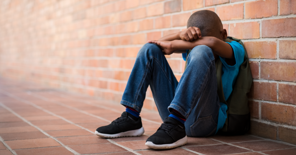 WebMD's tweet photo. Traumatic childhood experiences contribute to major health problems -- including heart and respiratory disease, cancer, diabetes, and suicide -- later on in life, the CDC warns. https://t.co/B4rH5R0nuY https://t.co/M1cn96Lef6