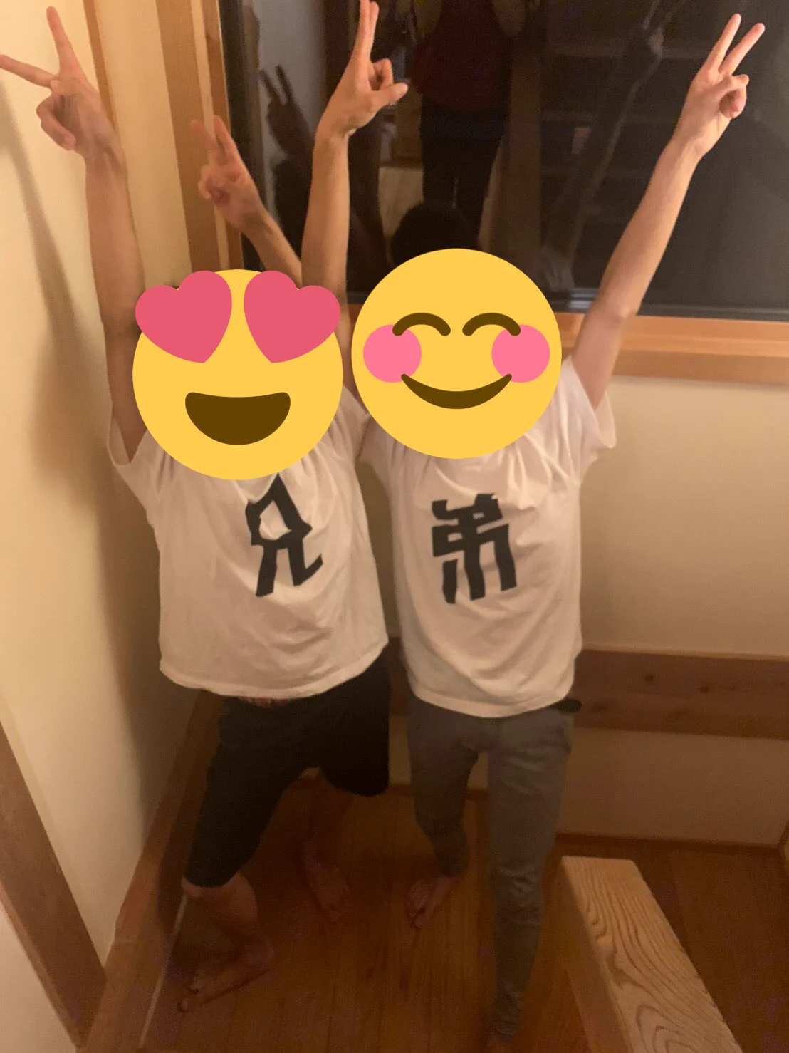 雨の降る中で弟を迎えに行った結果？非常にわかりやすい恰好をしていたwww