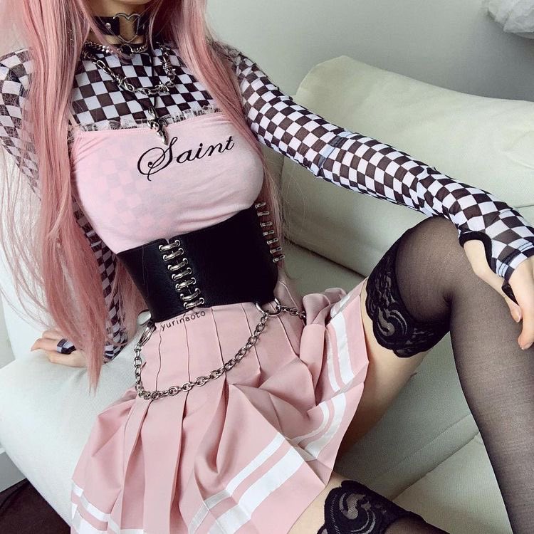 ☆ please tell me if any of the people here are uncomfortable with being used as thinspo ☆