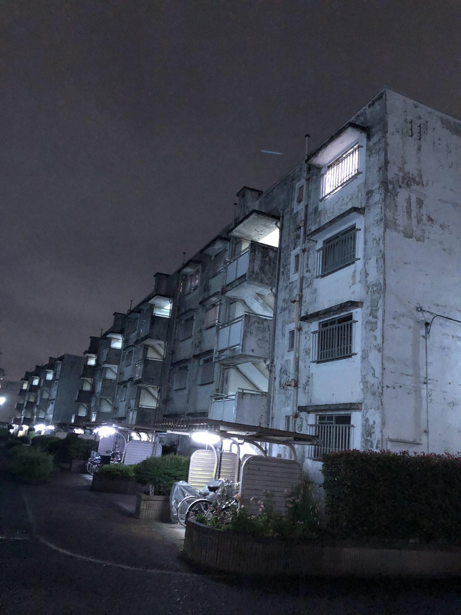 くじ 7年ほど前のホラー映画 クロユリ団地 のロケ地 の向かいは 白百合女子大学 という話は 有名でしたか T Co 8zwqjiahzh Twitter くじ 7年ほど前のホラー映画 クロユリ団地 のロケ地 の向かいは 白百合女子大学 という話は 有名でしたか T Co 8zwqjiahzh Twitter
