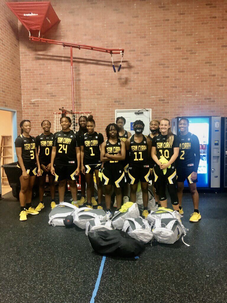 Big congrats to our Team Curry 17U @GirlsUAA squad on bringing home the War Games ATL championship this past weekend! 🏆🥇

#TeamCurryGUAA #RuinTheGame #UAWILL #ProSkillsBasketball