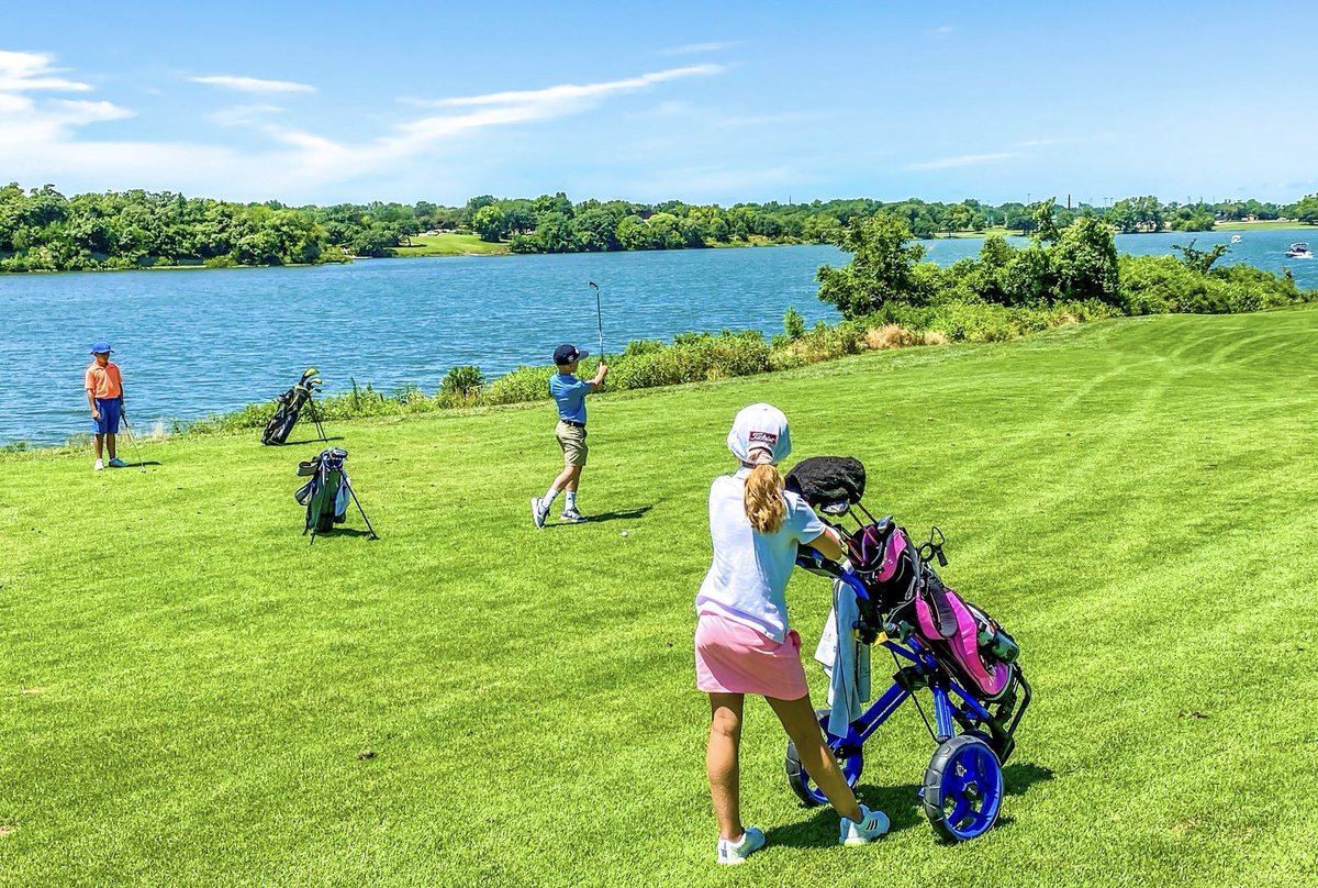 TopekaJrGolf's tweet photo. Sunday Funday! ⛳️🏌🏻‍♂️🏌🏻‍♀️ #tjga #jrgolf #topekaks #summerseries https://t.co/bU9nTbejrf