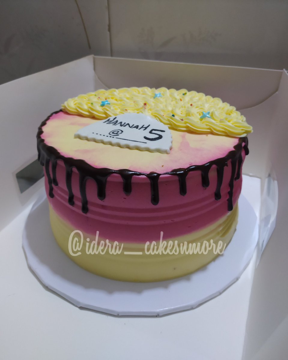 idera_cakes's tweet photo. Cake delivered to Ayobo Lagos
Help my hustle, please retweet ๐๐๐
#pepperred
#davido
#mondaythoughts https://t.co/YRtlQxYEc1