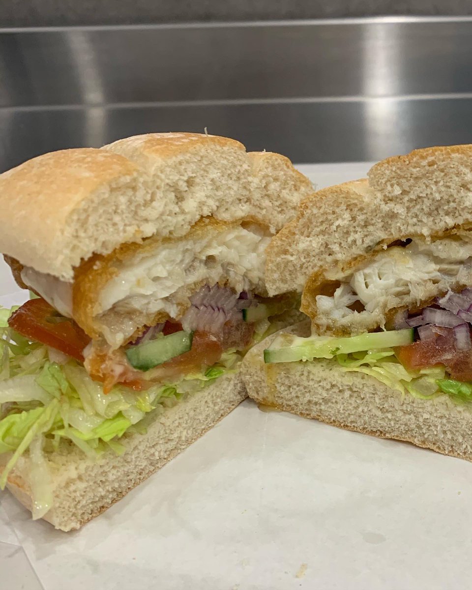 BYRNESCHIPPY's tweet photo. Byrnes #Cod Fish Finger Sandwich with choice of salad and sauce ππ #Stuartroad #Muirhead #Byrnes https://t.co/N9AWq0Xt9W
