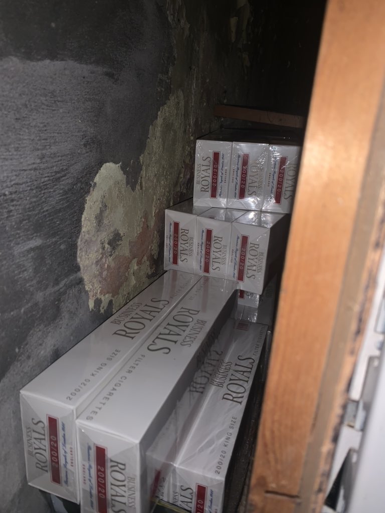 SwanseaTS's tweet image. Another seizure of counterfeit tobacco and cigarettes from a shop in Swansea.  In total 14,860 cigarettes and 3.2kg of tobacco. Fantastic find by @bwyk9 with the concealments in shop. #fakefags