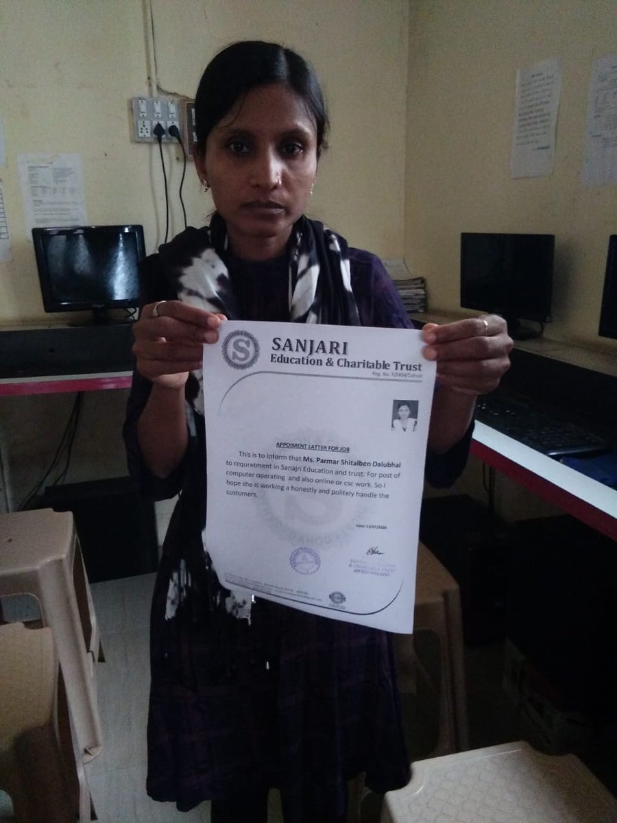 On occasion of CSC MAHILA DIWAS Mr. Rizvan pathan has given Job to women as a computer operator on his Csc center.

#CSCMahilaDiwas 
<a href="/CSCGujarat/">CSC Gujarat</a>