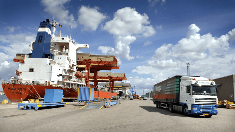 CFMPL3's tweet photo. Pédagogie d'entreprise : définition du mot Transit
Selon le Code des Douanes :"le Transit est l'acte juridique par lequel on affecte une marchandise à un régime douanier."
#transit #transport #logistique #supplychain #douanes #manutention #école #formation #pédagogie #CFMPL https://t.co/xR70Y2NauC