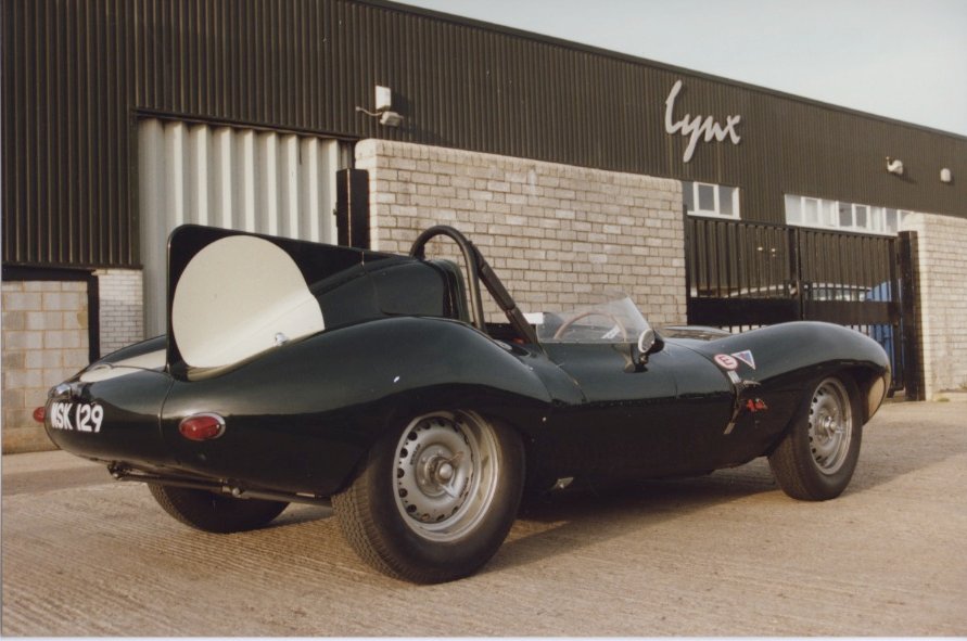 In the early years, Lynx Motors specialised in the repair, maintenance and tuning of sports and racing cars, especially Jaguar C-Type and D-Type models. In this photo a Lynx Motors D-type stands proudly outside the factory in the early seventies. lynxmotors.uk