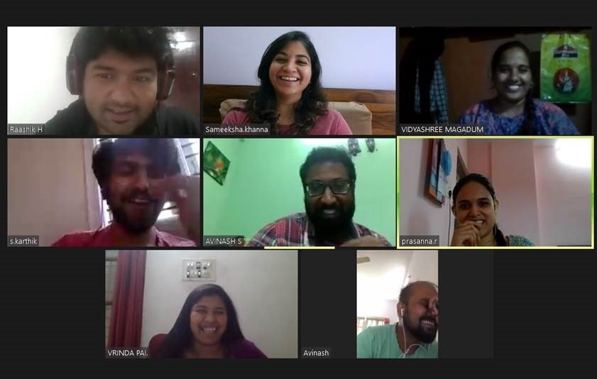 247ai_India's tweet photo. Our GSS Team had a blast playing the game “Yes And”! We were told that the stories they ended up with were quite unique. :)
So what fun activities are your teams up to? 👇
#247ite #247ai #VirtualGames #VirtualActivity #FunAndWork #WorkAndFun #EmployeeEngagement #WorkCulture https://t.co/bnx81P3Pcz