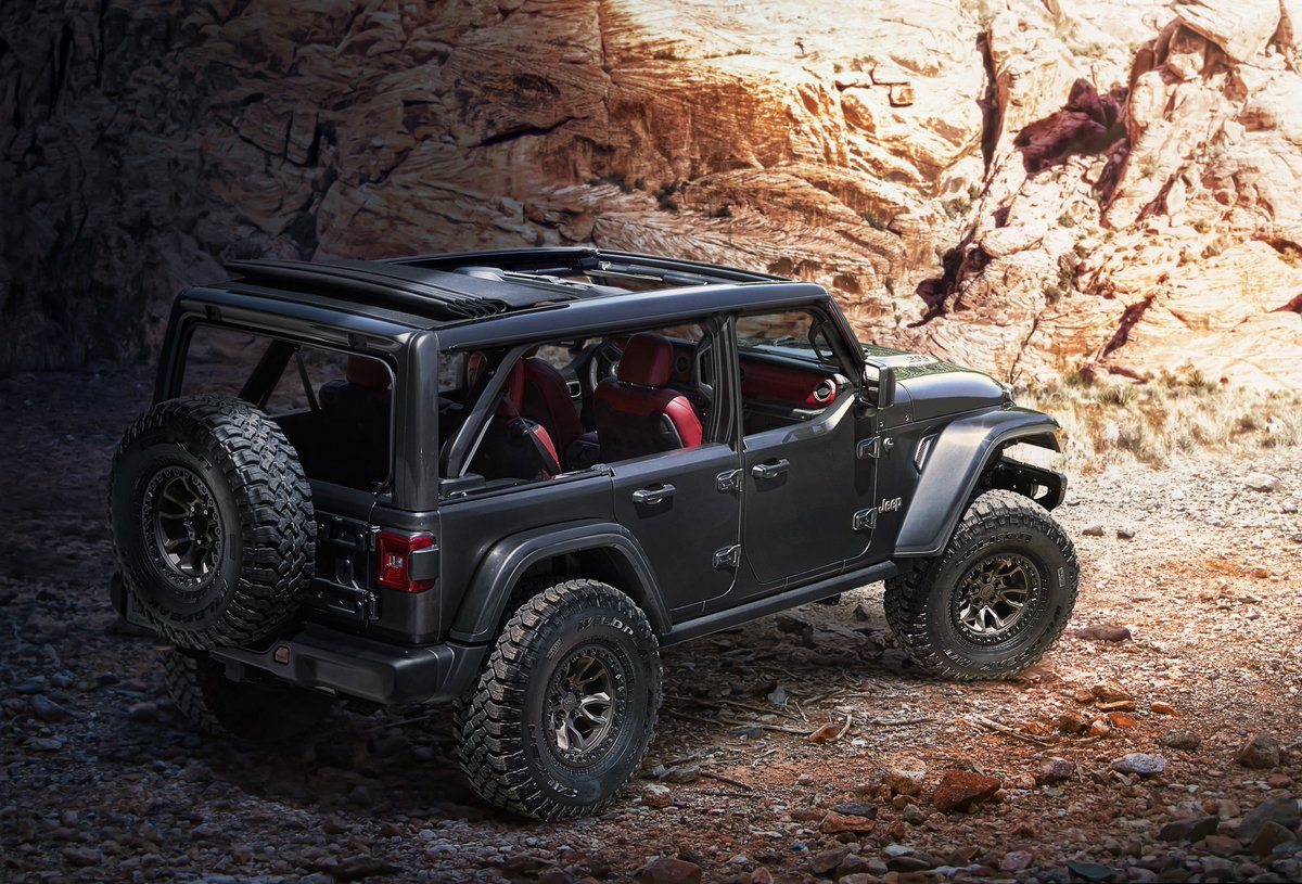PRESS RELEASE: prn.to/3fq4rzB 

Get a look at the V-8 powered <a href="/Jeep/">Jeep</a>® #Wrangler Rubicon 392 Concept. 450 horsepower. 450 lb.-ft. of torque. 0-60 mph in less than 5 seconds.