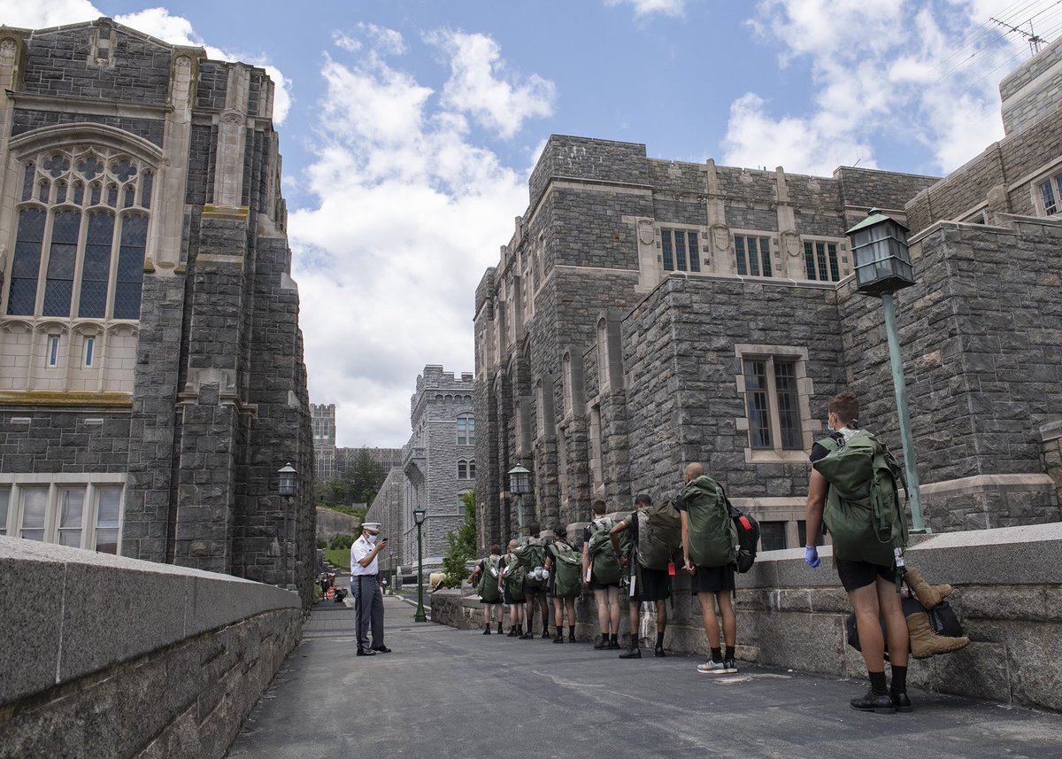 WestPoint_USMA's tweet photo. Just one step closer to becoming a leader of character. 

#USMA2024
#RDay 
#RDay2020 https://t.co/2aCh5bUMcL