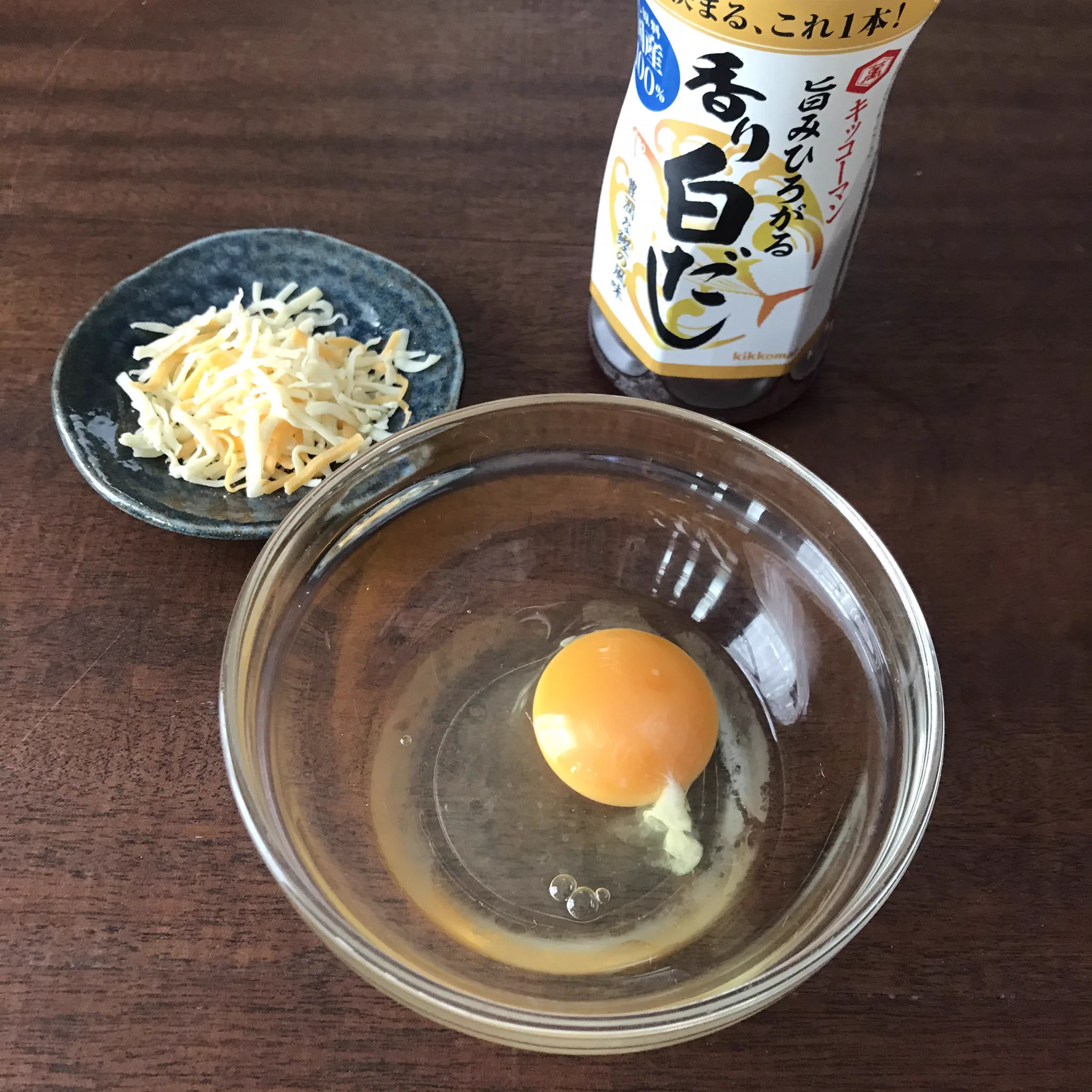 チーズ好きの方には特におすすめ！とろとろ&ふわふわの卵チーズ丼の作り方！