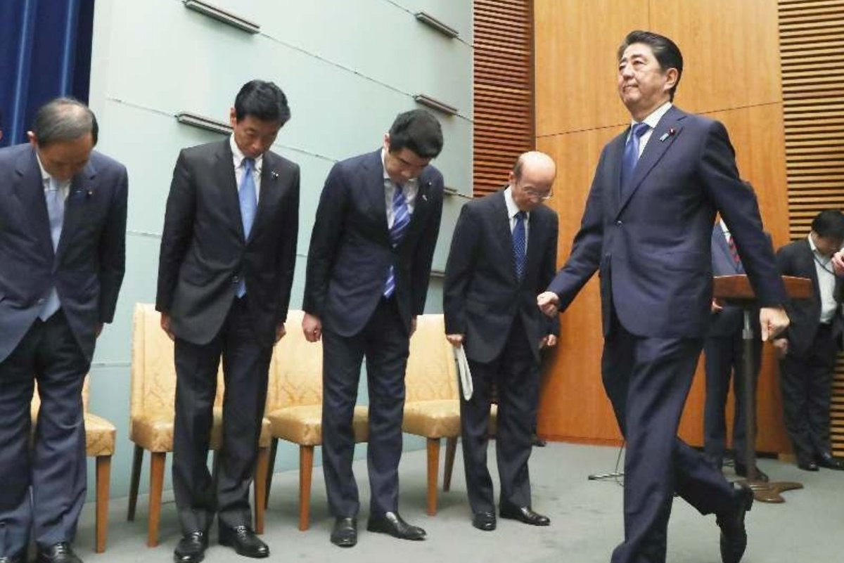 LindenMesicku's tweet photo. どう考えても民主国家の風景じゃないもんなぁ。 https://t.co/8T8yIsu8zH